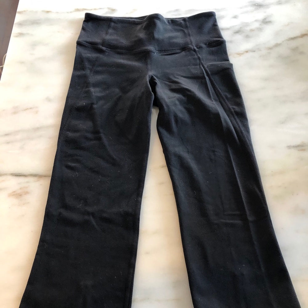 Lululemon leggings size 4 black